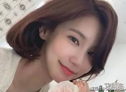 日韩美女一级视频引发热议，网友惊呼：这些画面竟然如此真实，背后故事让人意想不到！