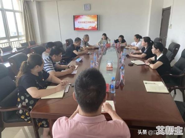 国产美女三级做爰：最新动态揭示了影视行业的新趋势与挑战，观众对内容质量的期待不断提升