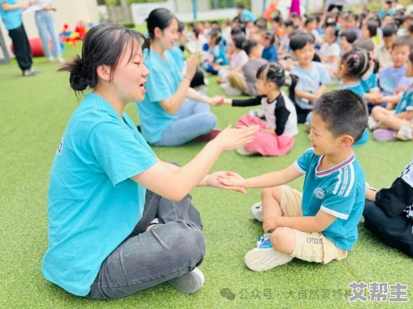 摸一摸操一操 网友推荐这是一款非常有趣的互动游戏适合各个年龄段参与让大家在轻松愉快中增进感情和锻炼身体